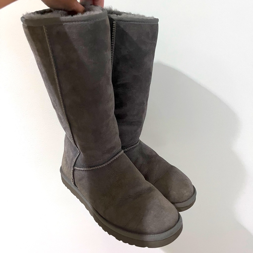 Ugg Classic Tall Boots - Grey